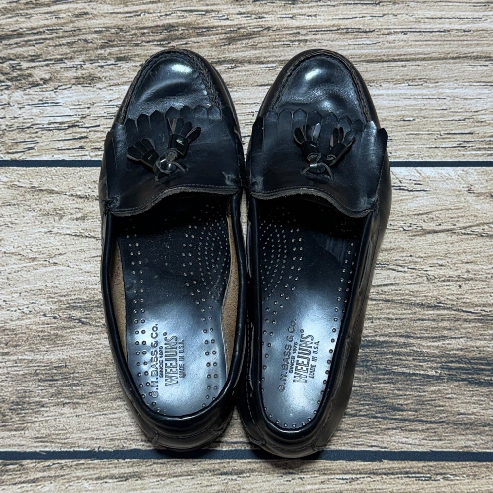 G.H. Bass Weejuns Loafers Mens 9.5 E Black Kiltie Tassel Leather Shoes USA